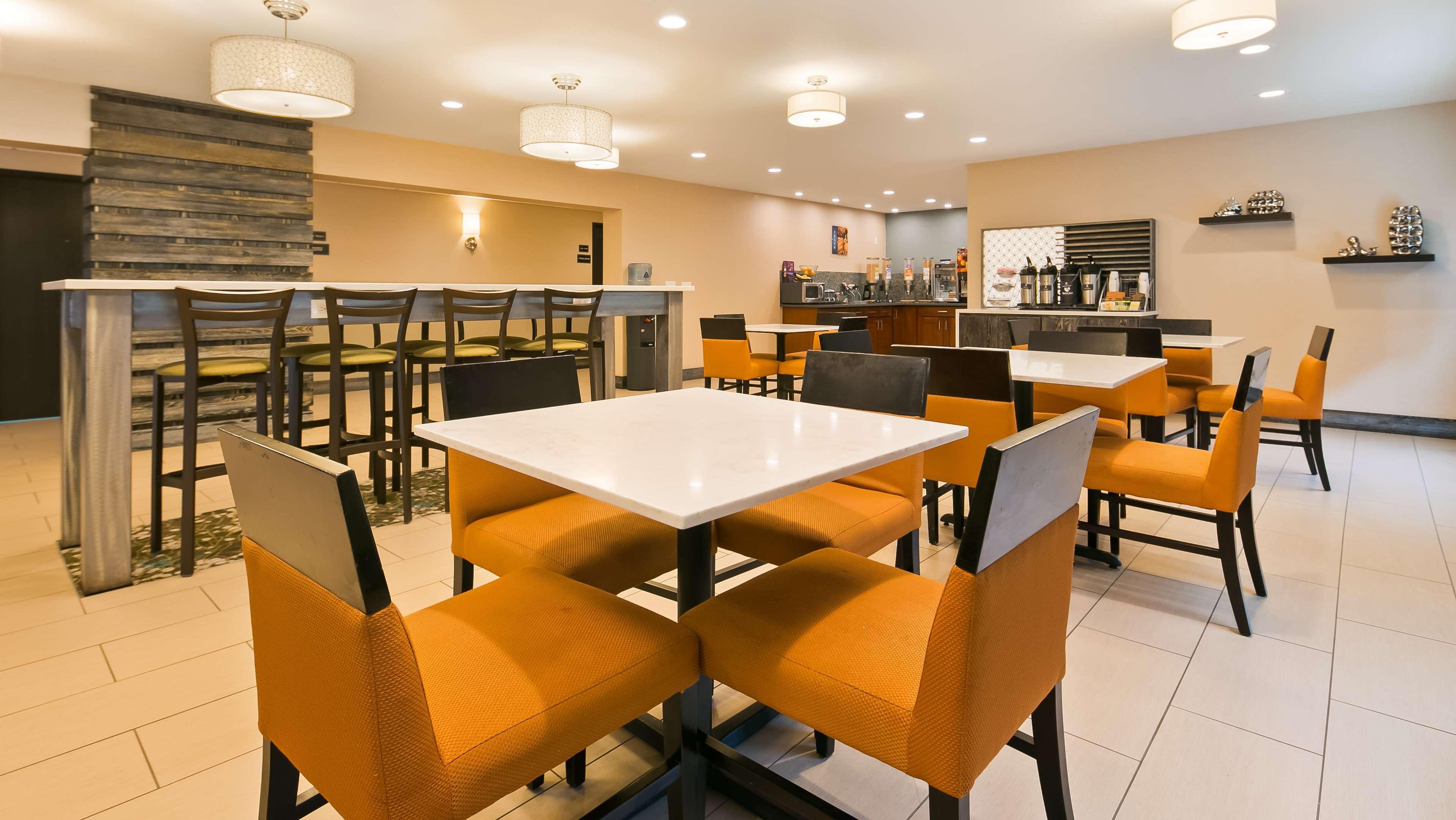 Best Western Long Beach Inn Eksteriør billede