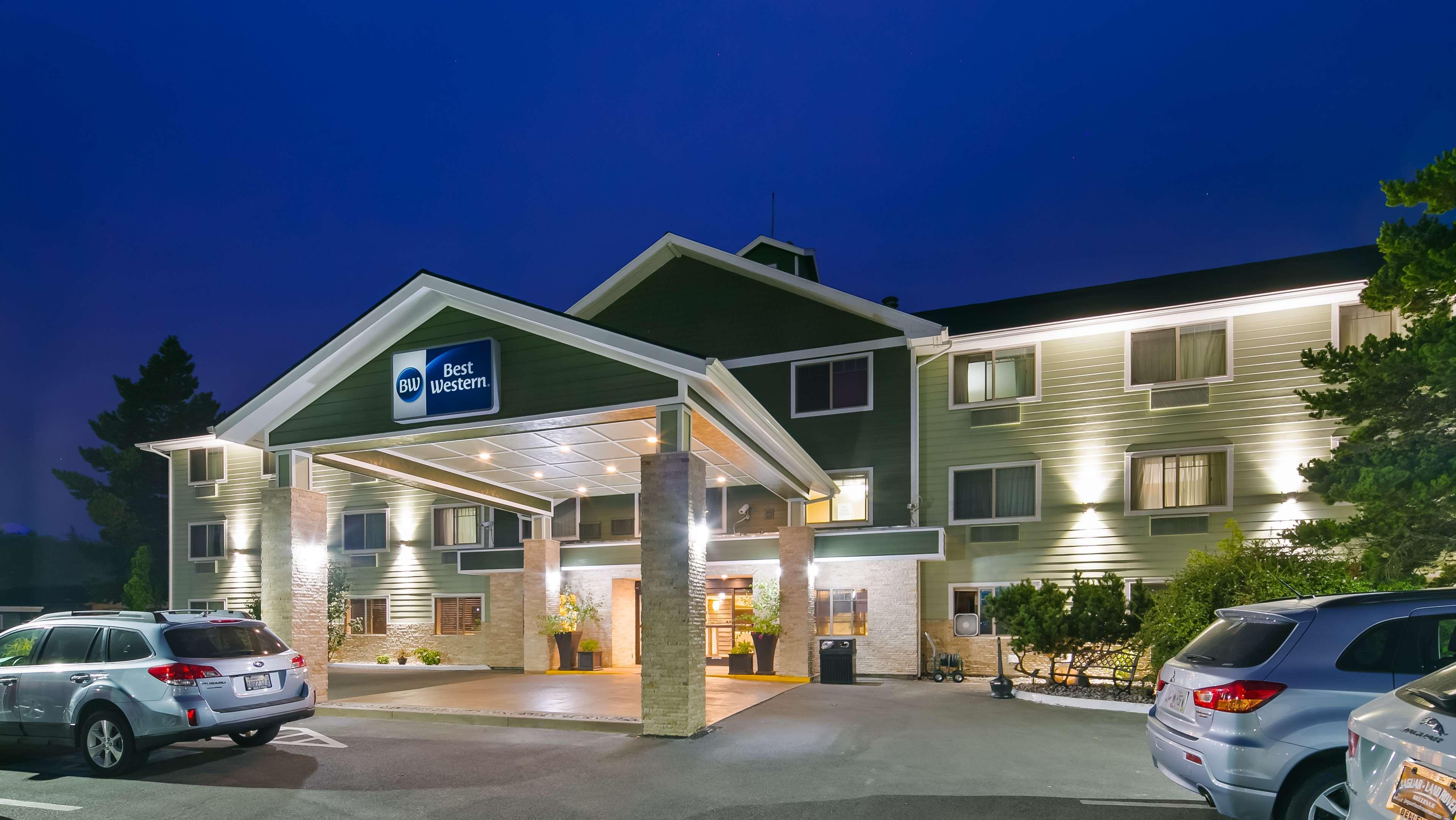 Best Western Long Beach Inn Eksteriør billede